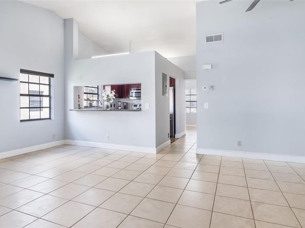 410 Freedom Ct 410, Deerfield Beach FL 33442