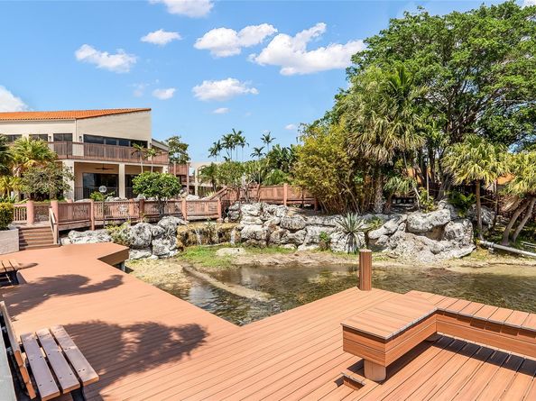 410 Freedom Ct 410, Deerfield Beach FL 33442