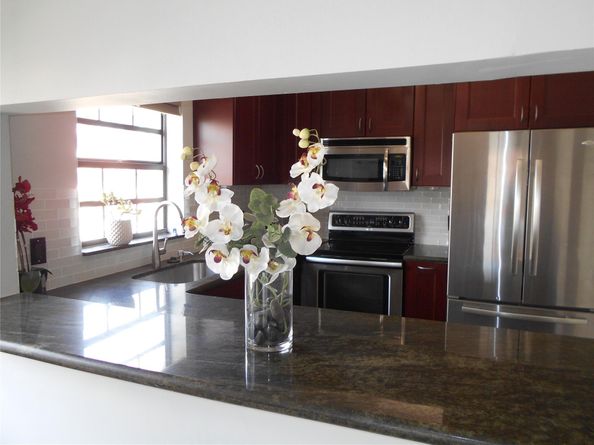 410 Freedom Ct 410, Deerfield Beach FL 33442
