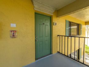 720 Meadows Circle 720, Boynton Beach FL 33436