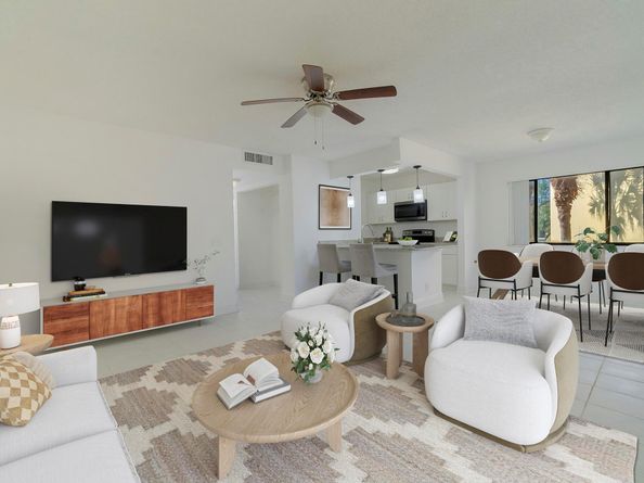 720 Meadows Circle 720, Boynton Beach FL 33436