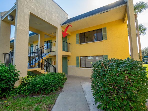 720 Meadows Circle 720, Boynton Beach FL 33436