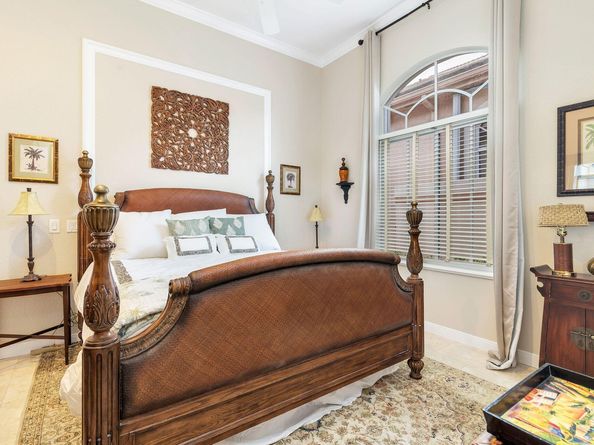 6690 Oakmont Way, West Palm Beach FL 33412
