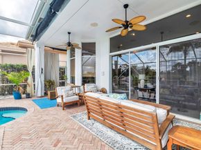 6690 Oakmont Way, West Palm Beach FL 33412