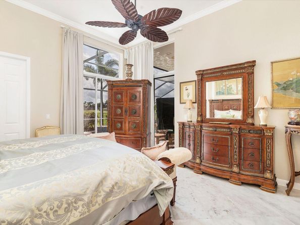 6690 Oakmont Way, West Palm Beach FL 33412