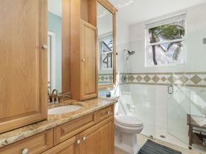 6690 Oakmont Way, West Palm Beach FL 33412