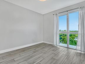 1 S Palmway 402, Lake Worth Beach FL 33460