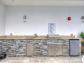 1 S Palmway 402, Lake Worth Beach FL 33460