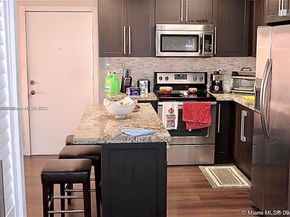 7230 Fairway Dr F8, Miami Lakes FL 33014