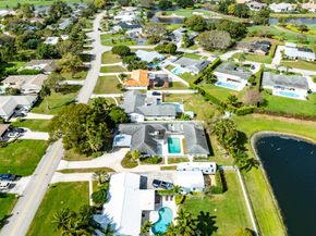 4705 Holly Drive, Palm Beach Gardens FL 33418