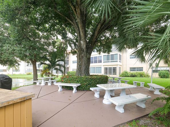 5071 W Oakland Park Blvd 209, Lauderdale Lakes FL 33313