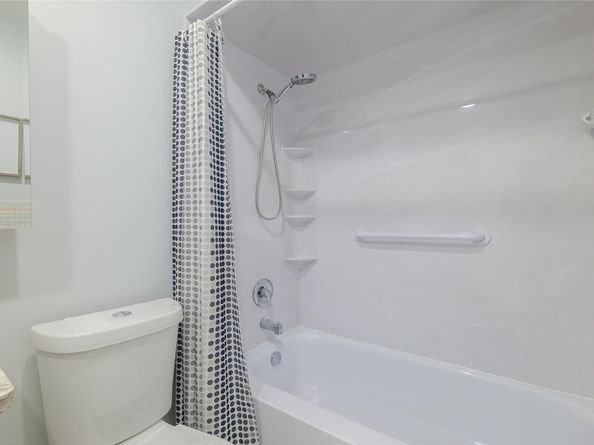 5071 W Oakland Park Blvd 209, Lauderdale Lakes FL 33313