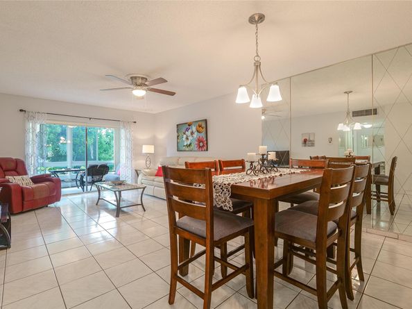 5071 W Oakland Park Blvd 209, Lauderdale Lakes FL 33313