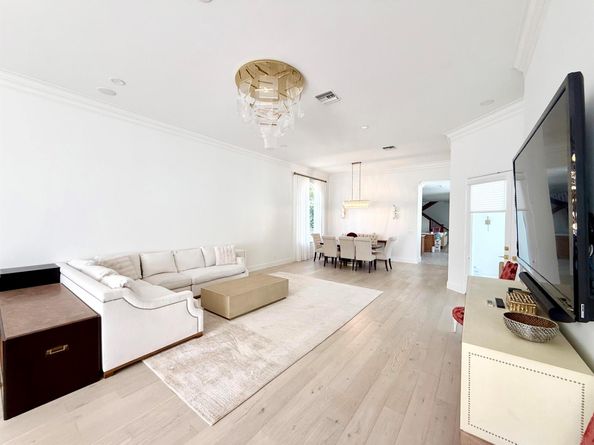 325 Eagle Drive, Jupiter FL 33477