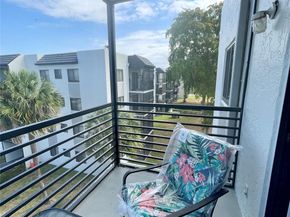 3720 N Pine Island Rd 436, Sunrise FL 33351