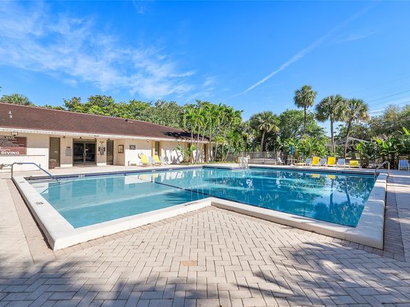 5530 NW 44th Street 216 C, Lauderhill FL 33319