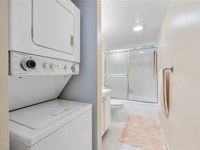 5530 NW 44th Street 216 C, Lauderhill FL 33319