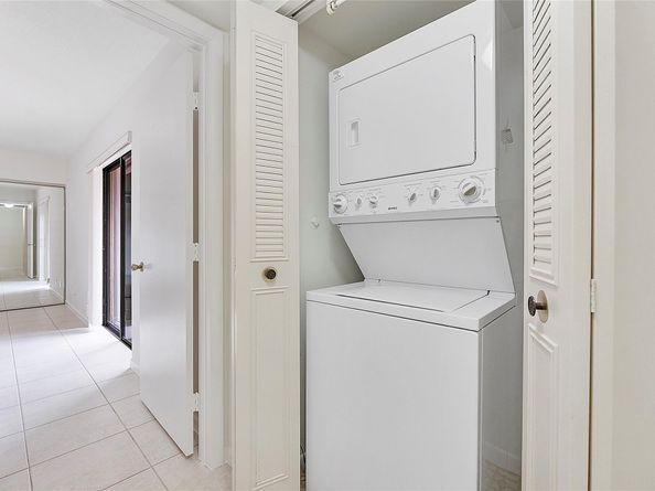 4260 Village Dr C, Delray Beach FL 33445