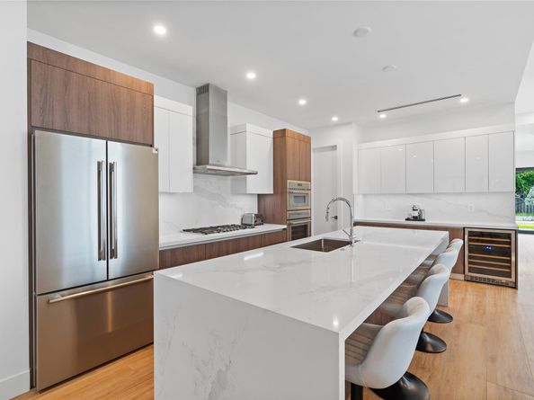 808 SE 12th Street 808, Fort Lauderdale FL 33316