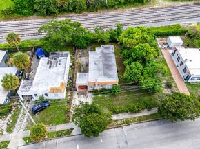 3906 Greenwood Avenue, West Palm Beach FL 33407