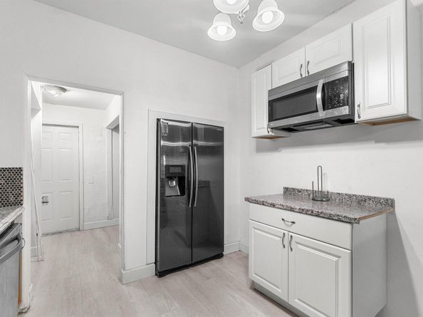 3906 Greenwood Avenue, West Palm Beach FL 33407