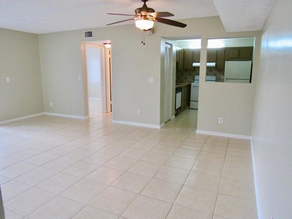Undisclosed Address #F10516977, Coral Springs FL 33065
