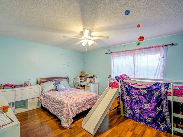 1046 Satinleaf St, Hollywood FL 33019