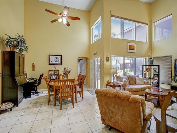 1046 Satinleaf St, Hollywood FL 33019