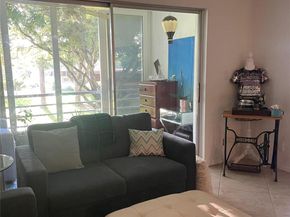 608 SW Natura Blvd 212, Deerfield Beach FL 33441