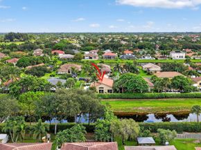5381 Oakmont Village Circle, Lake Worth FL 33463