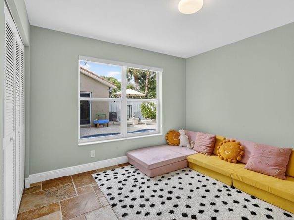 5381 Oakmont Village Circle, Lake Worth FL 33463