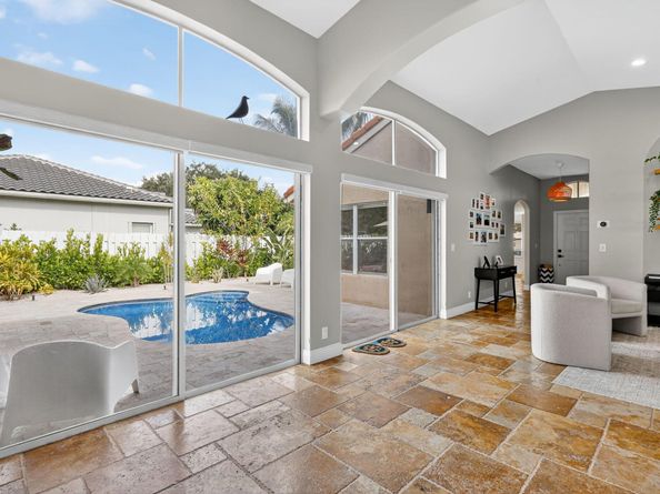 5381 Oakmont Village Circle, Lake Worth FL 33463