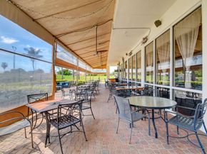 5381 Oakmont Village Circle, Lake Worth FL 33463