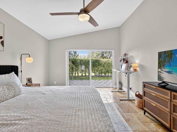 5381 Oakmont Village Circle, Lake Worth FL 33463