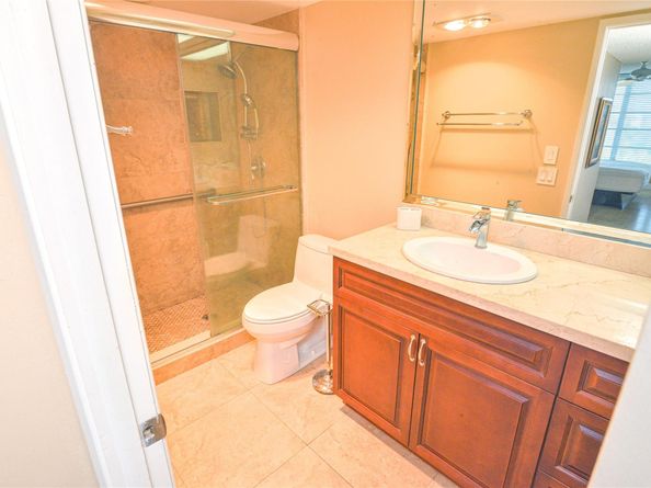 2661 S Course Dr 707, Pompano Beach FL 33069