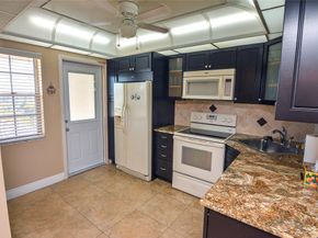 2661 S Course Dr 707, Pompano Beach FL 33069