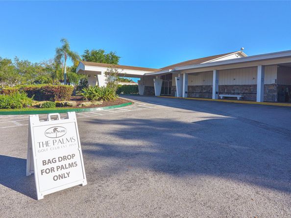 2661 S Course Dr 707, Pompano Beach FL 33069