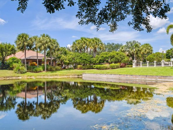 11015 NW 64th Dr, Parkland FL 33076
