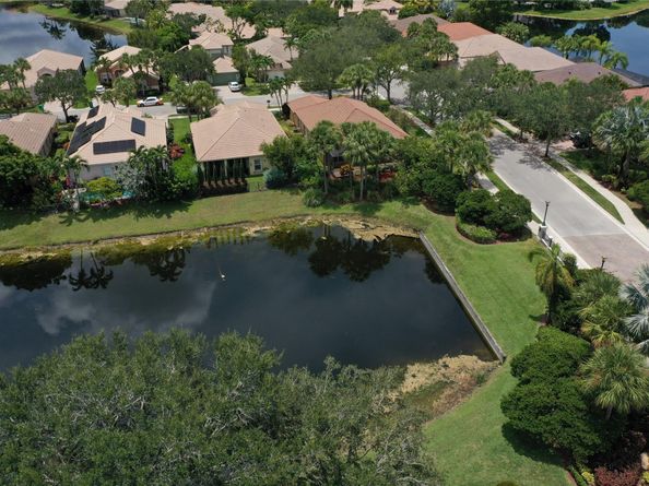 11015 NW 64th Dr, Parkland FL 33076