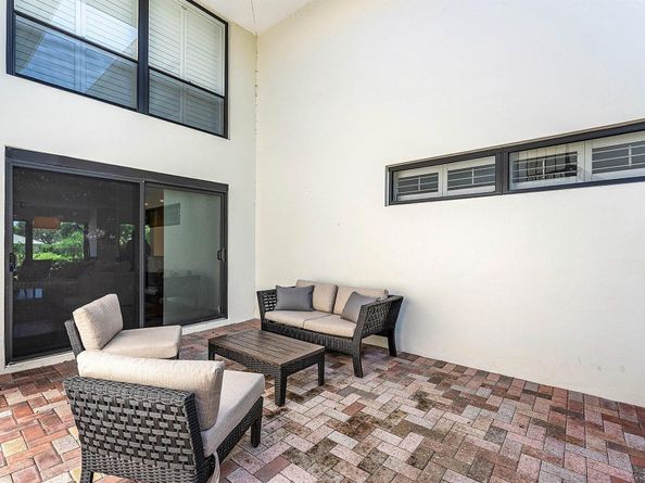 3662 Quail Ridge Drive N Green Heron S, Boynton Beach FL 33436