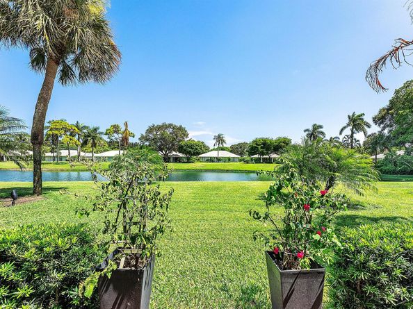 3662 Quail Ridge Drive N Green Heron S, Boynton Beach FL 33436