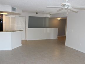 1700 Crestwood Ct S 1715, Royal Palm Beach FL 33411