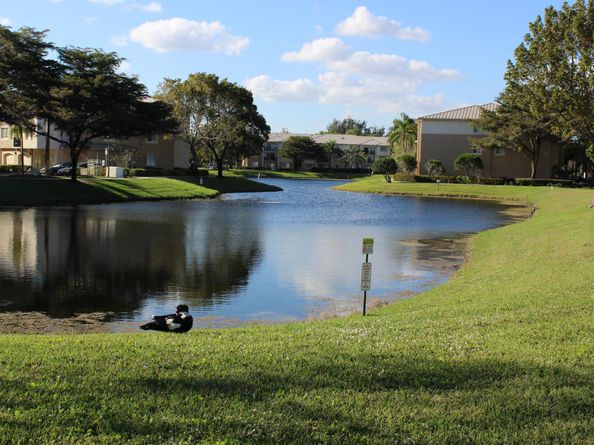 1700 Crestwood Ct S 1715, Royal Palm Beach FL 33411