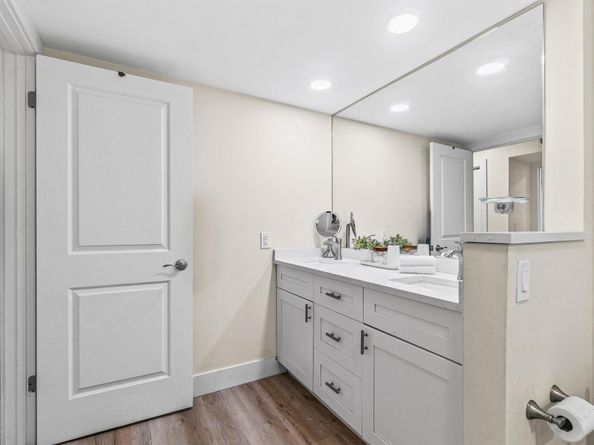 18 Stratford Drive Unit E, Boynton Beach FL 33436