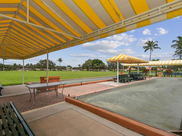 2665 Kittbuck Way, West Palm Beach FL 33411