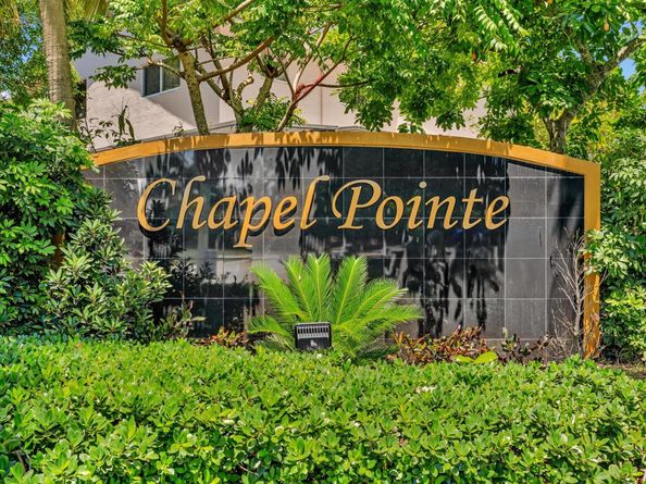 531 NW 207th Ave, Pembroke Pines FL 33029