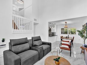 531 NW 207th Ave, Pembroke Pines FL 33029