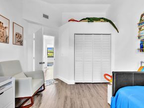 531 NW 207th Ave, Pembroke Pines FL 33029