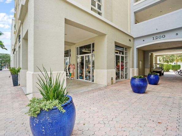 1200 Town Center Drive 401, Jupiter FL 33458