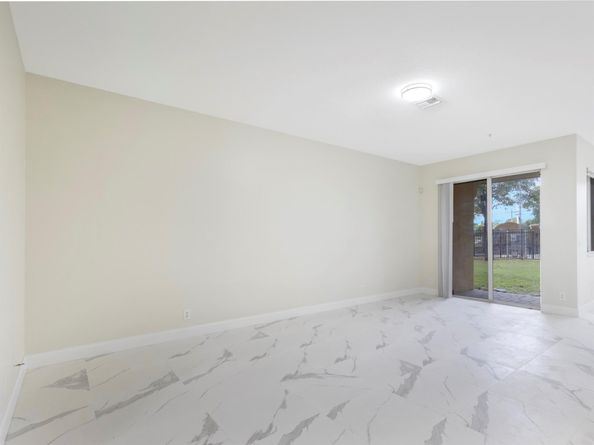 4385 Berkshire Wharf Drive, Lake Worth FL 33461